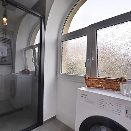 Apartment Sunset - Wyszynskiego - Przestronne Mieszkanie Tuz Obok Parku Zdrojowego