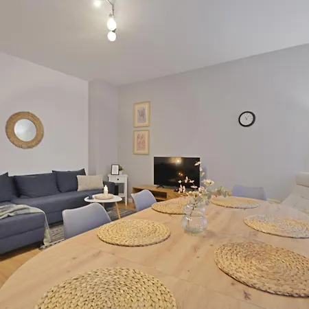 Sunset - Wyszynskiego - Przestronne Mieszkanie Tuz Obok Parku Zdrojowego Apartment *